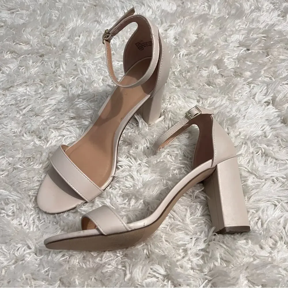 Madden Girl Blush Smooth Nude Beella Block Heel Sandals Size 8.5